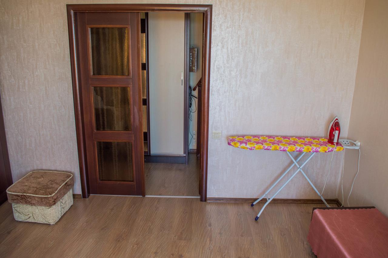 Apartment On Parkova 36 Чорноморськ Екстер'єр фото